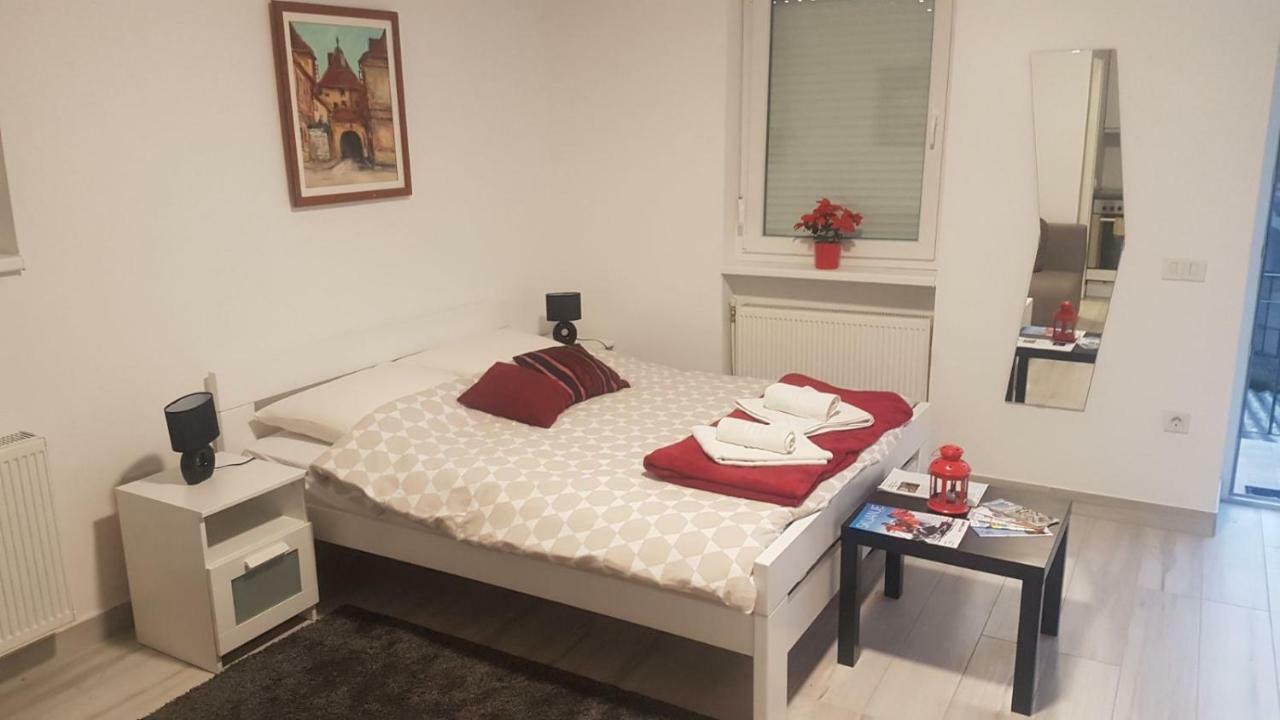 Home Away From Home - Apartment Ilica 萨格勒布 外观 照片